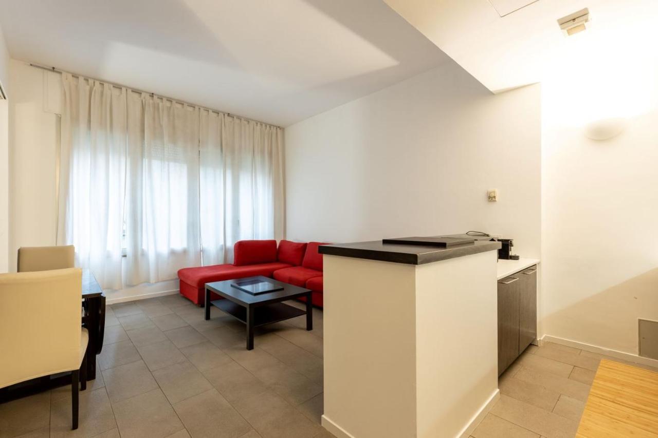 Apartment In Brera-Fatebenefratelli-Porta Nuova-Milano Exterior photo