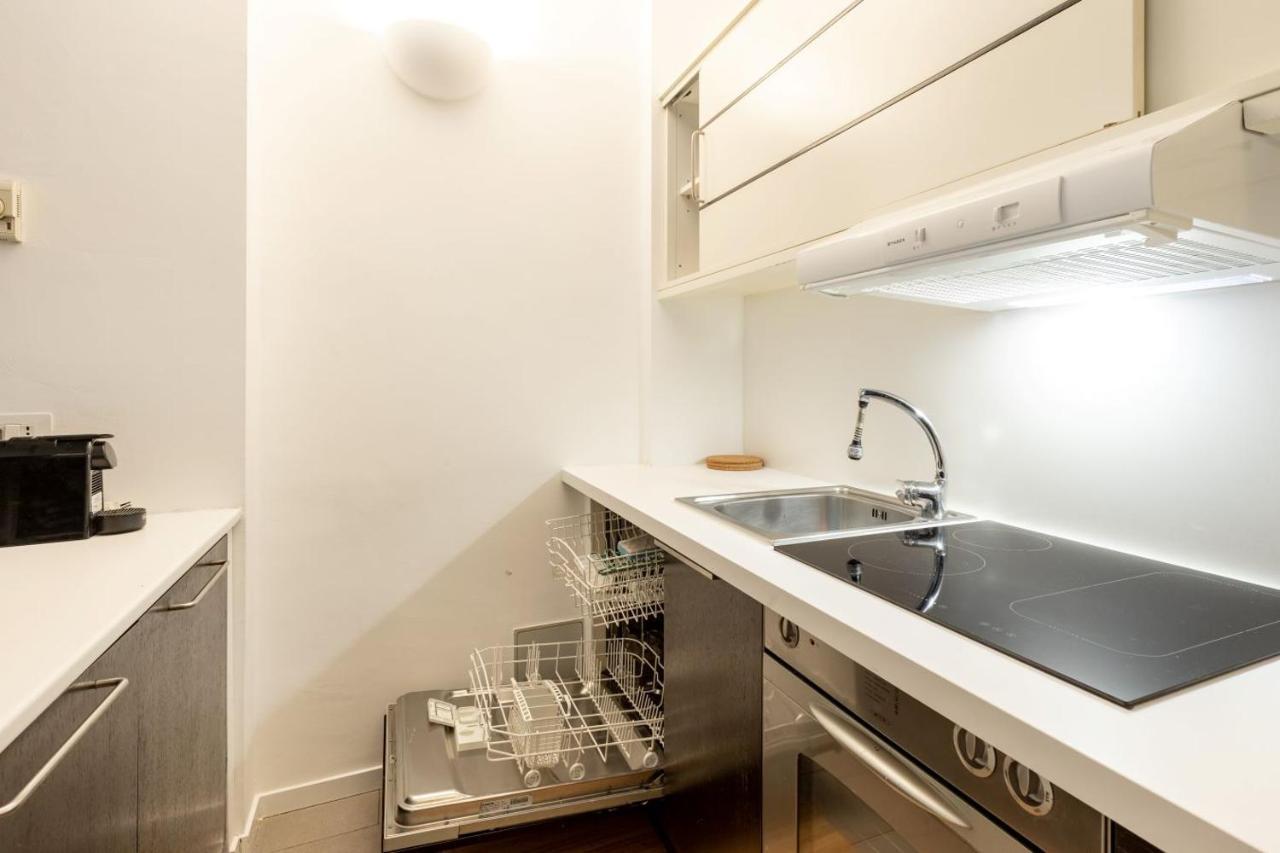 Apartment In Brera-Fatebenefratelli-Porta Nuova-Milano Exterior photo