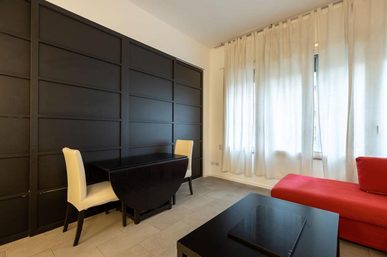 Apartment In Brera-Fatebenefratelli-Porta Nuova-Milano Exterior photo